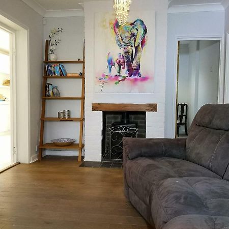 Easytoostay Paygate Cottage Brenchley 外观 照片